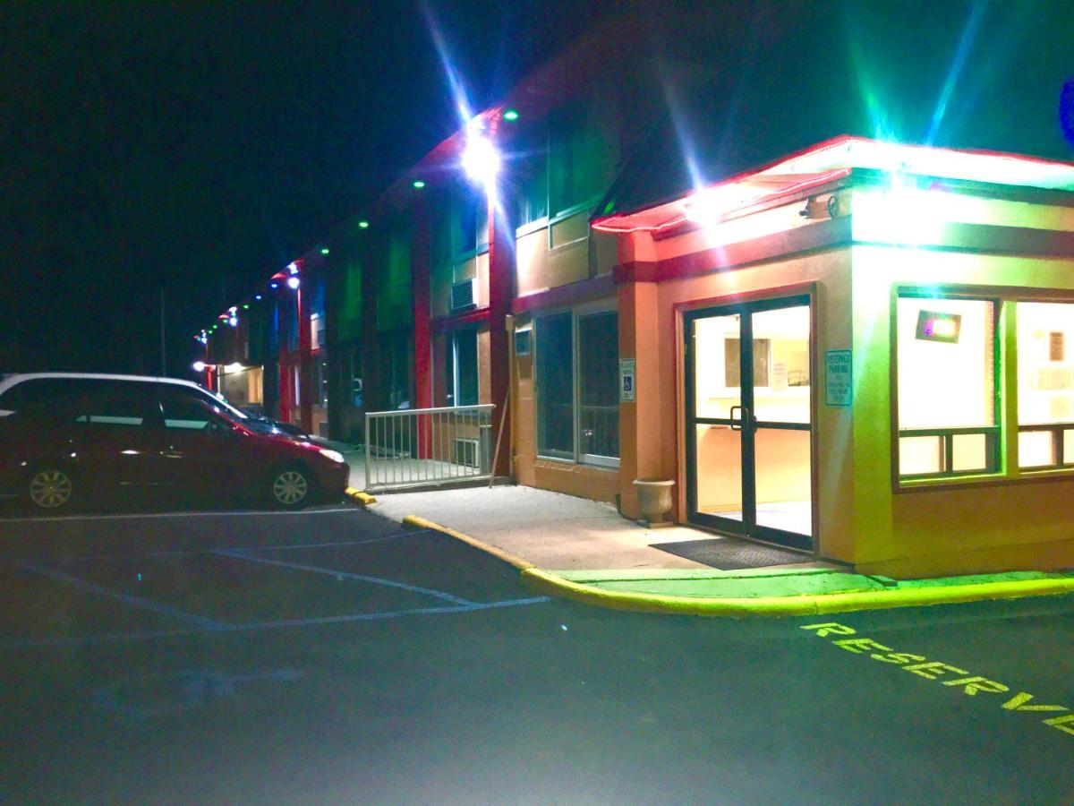 Red Carpet Inn & Suites Lima -Listing Partner Exterior foto