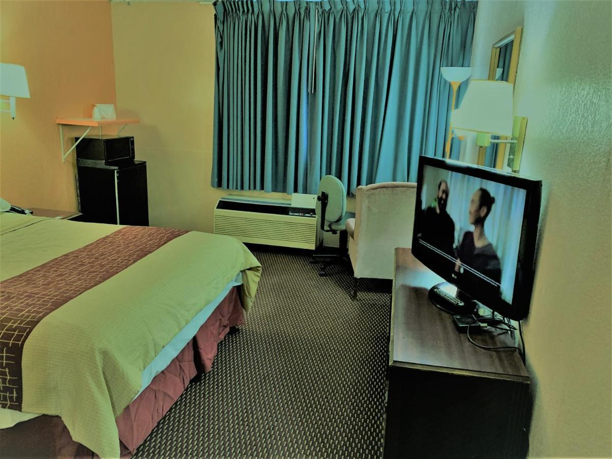 Red Carpet Inn & Suites Lima -Listing Partner Exterior foto