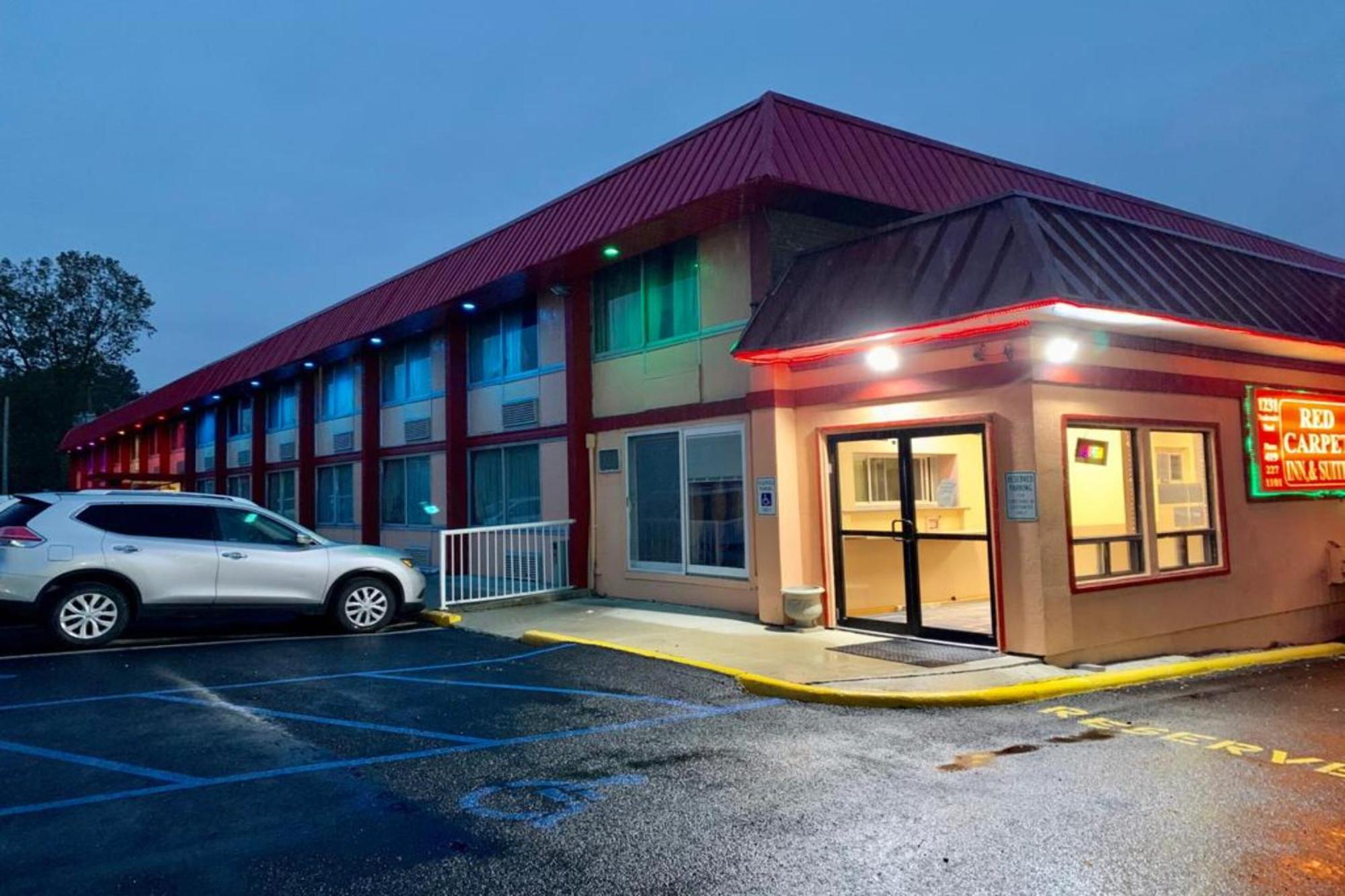 Red Carpet Inn & Suites Lima -Listing Partner Exterior foto