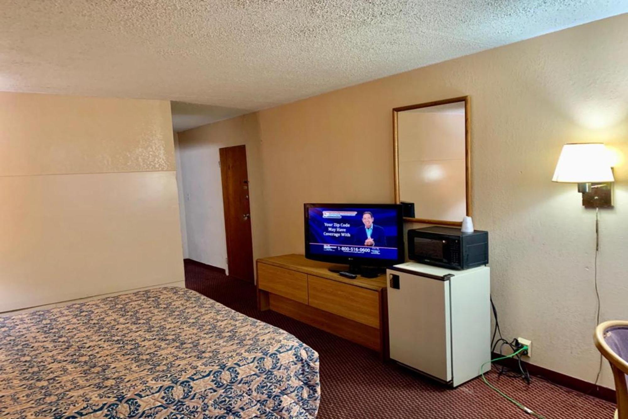 Red Carpet Inn & Suites Lima -Listing Partner Exterior foto