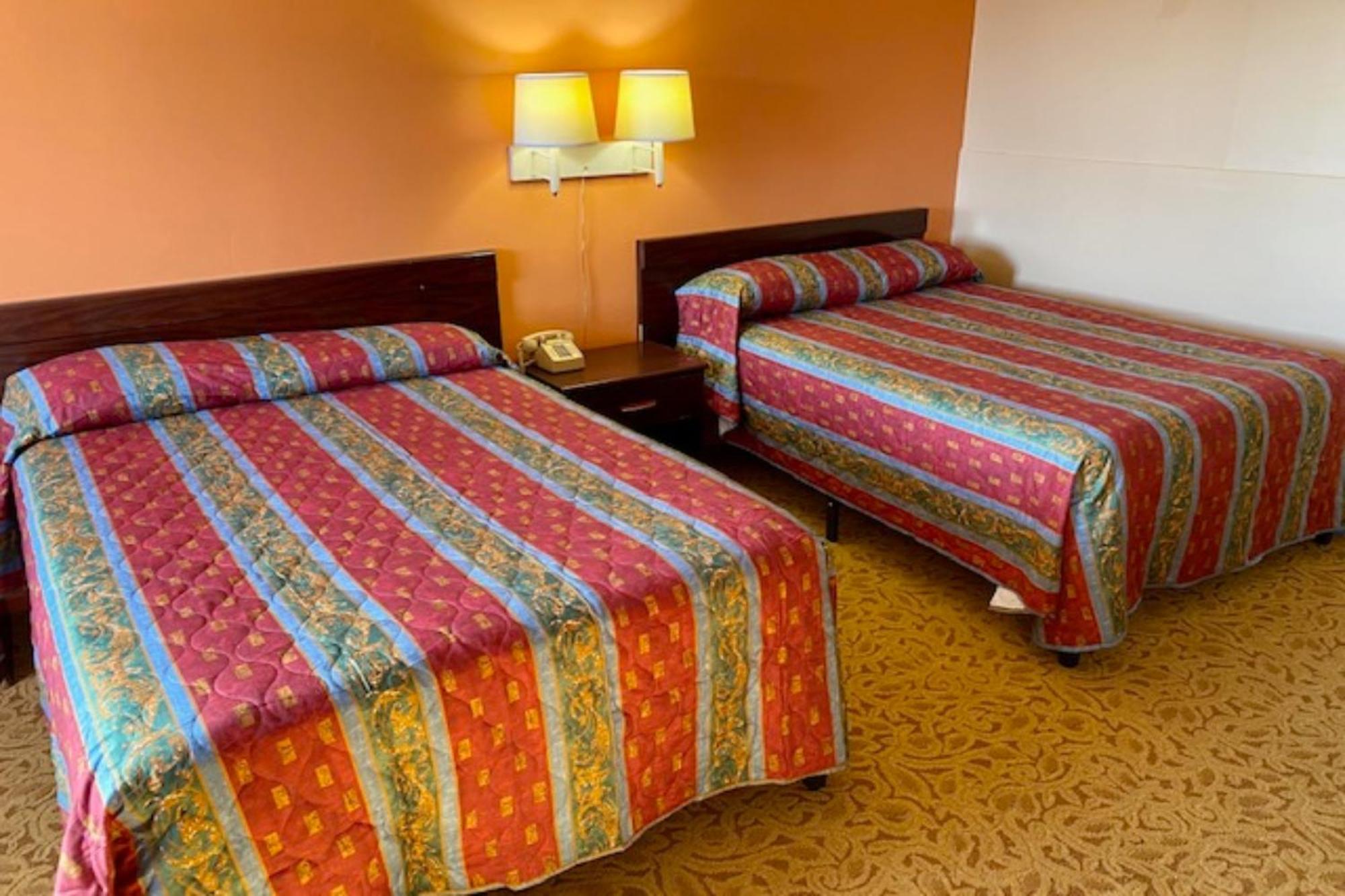 Red Carpet Inn & Suites Lima -Listing Partner Exterior foto
